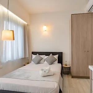 https://white-gray-apartment.rethymnohotels.net