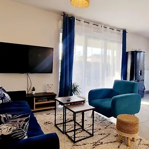 https://le-paisible.hotels-rhonealpes.com