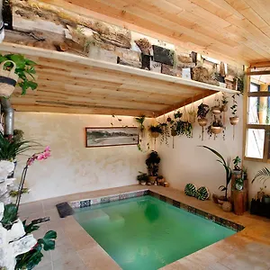 https://apt-ecolieu-silenciane.fr-provencehotel.com
